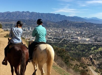 Mulholland Trail Horseback Tour from Los Angeles